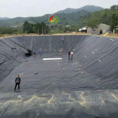 ผ้าคลุมน้ํา HDPE ที่ผ่านน้ําฝน ผ้าคลุมพอลิเอเธลีนความหนาแน่นสูง